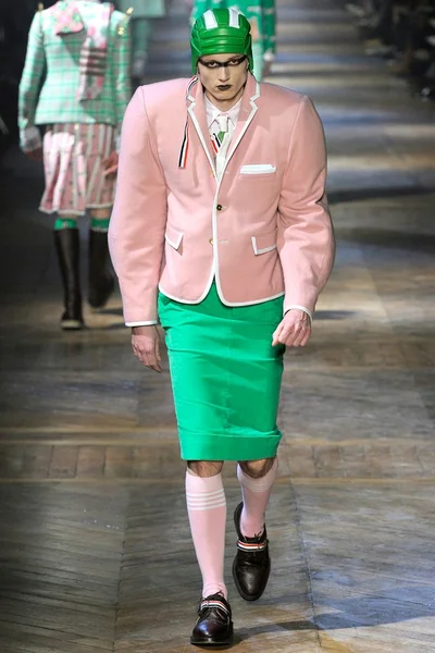Look 26